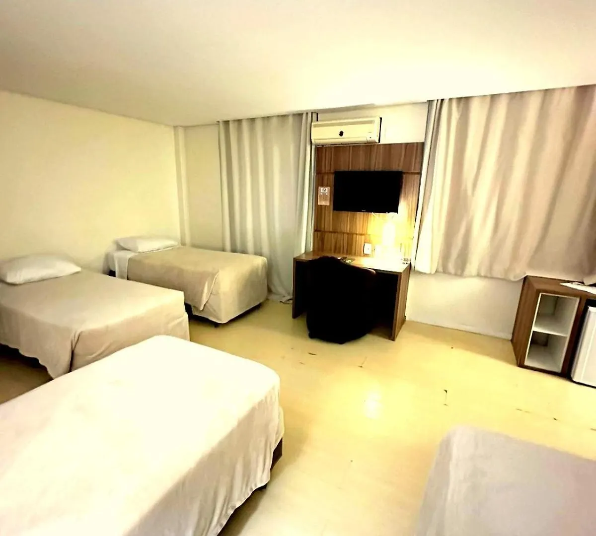 Umbu Hotel Porto Alegre - Centro Historico - Prox Aeroporto 15Min