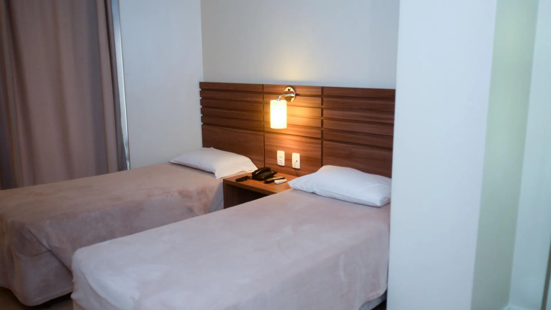 Umbu Hotel Porto Alegre - Centro Historico - Prox Aeroporto 15Min Brazil