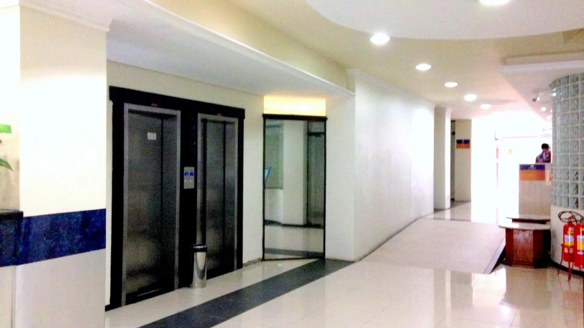 Umbu Hotel Porto Alegre - Centro Historico - Prox Aeroporto 15Min 3*,