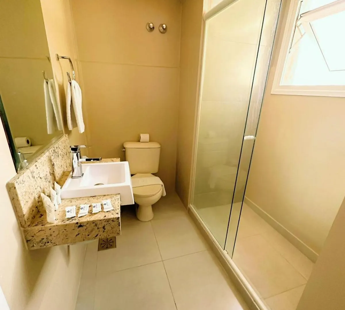 ***  Umbu Hotel Porto Alegre - Centro Historico - Prox Aeroporto 15Min Brazil